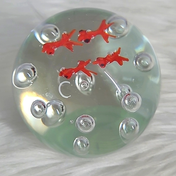 Vintage Glass GoldFish Fish Paperweight by Tozai Four Orange Koi Bubble Eyes Art - Picture 8 of 13